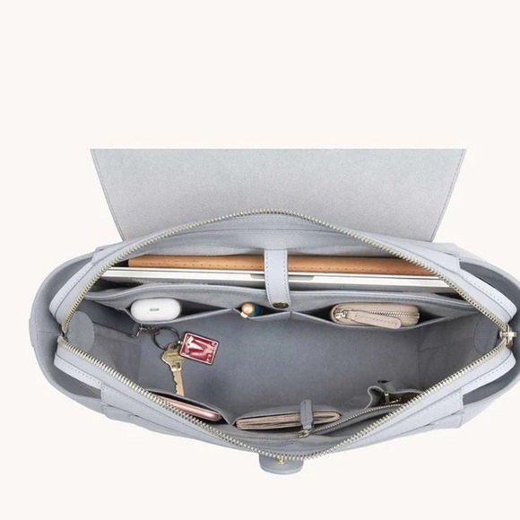 SENREVE Maestra bag in Pebbled Ice - like new - Picture 4 of 6